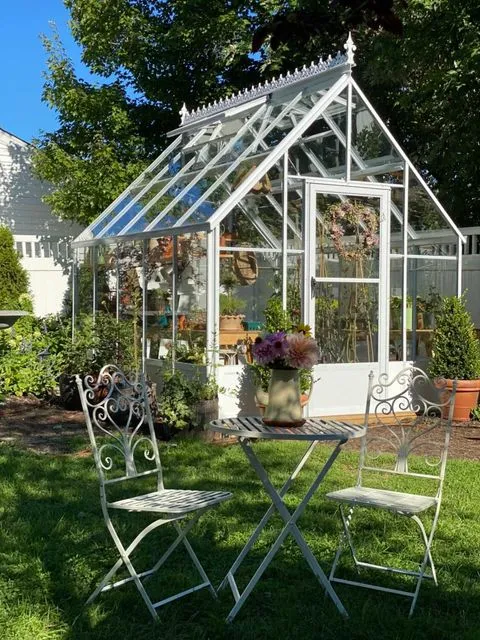 Cross Country Parkside 8X10 Glass Greenhouse