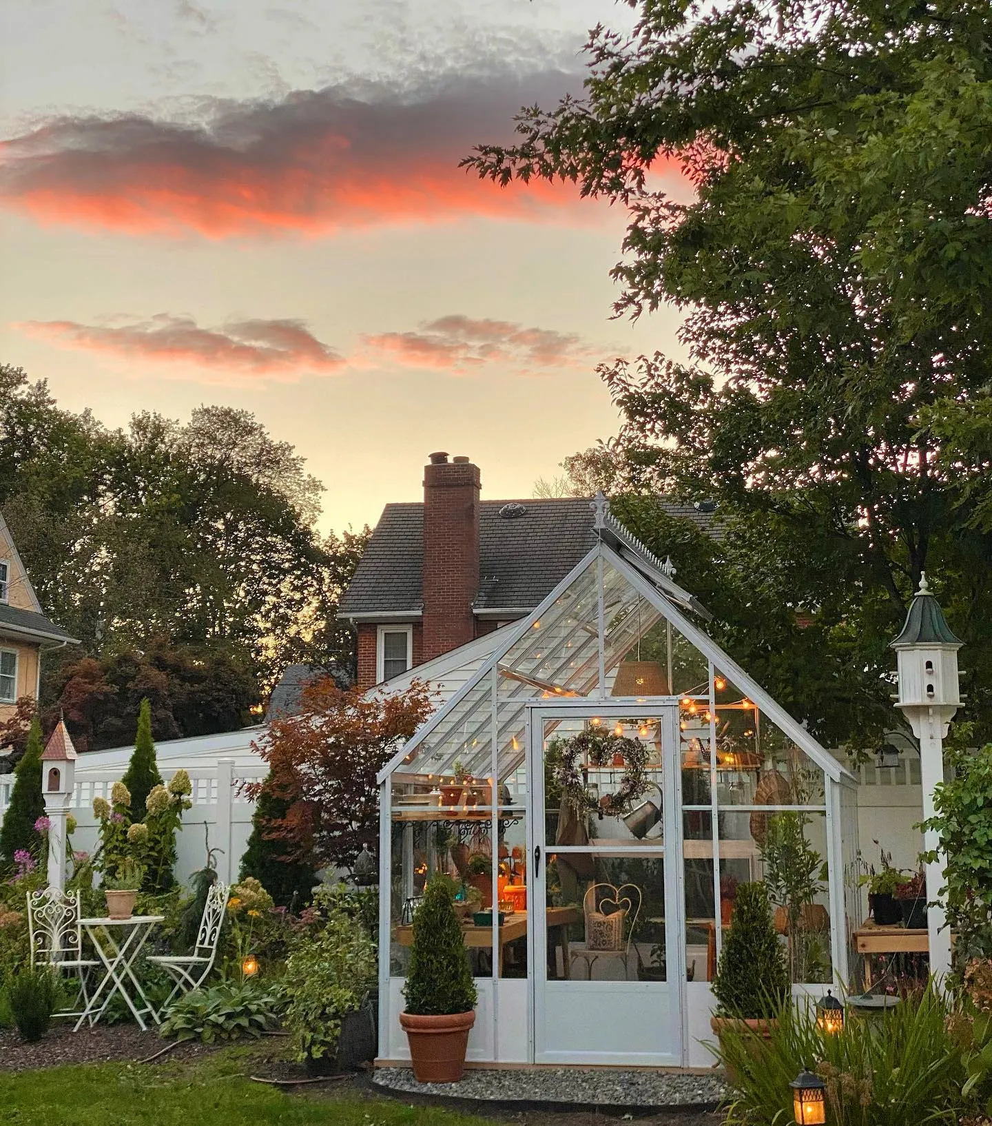 Cross Country Parkside 8X10 Glass Greenhouse