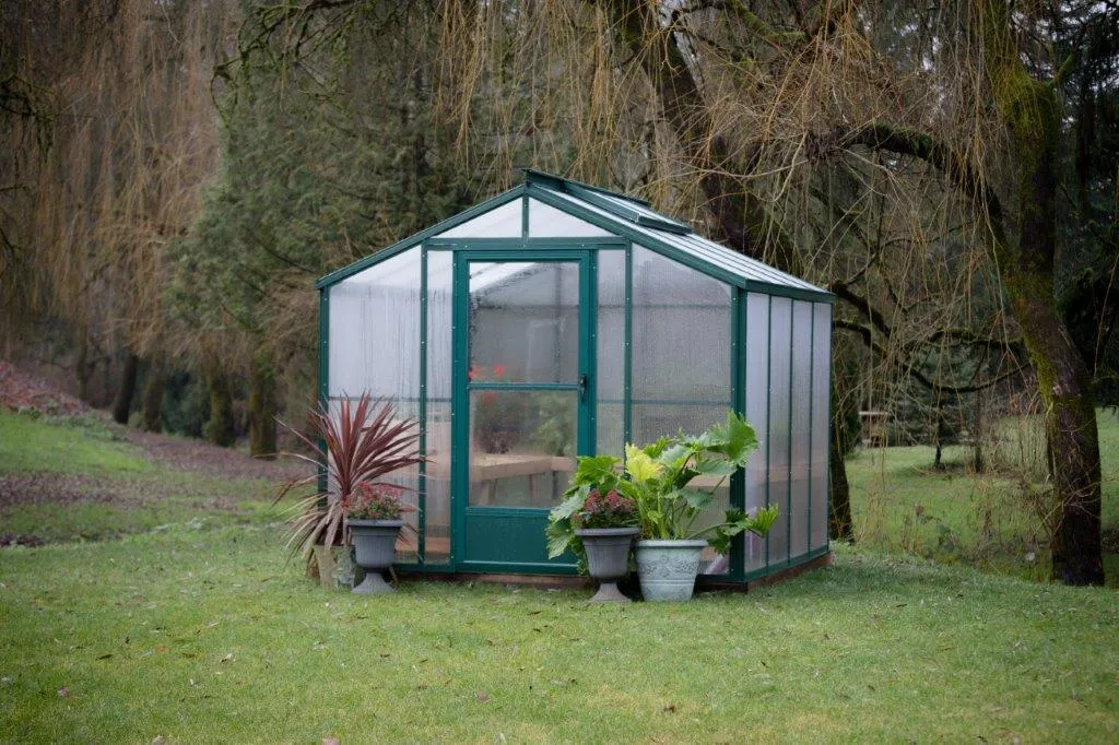 Cross Country Sunhaven 8X8 Polycarbonate Greenhouse