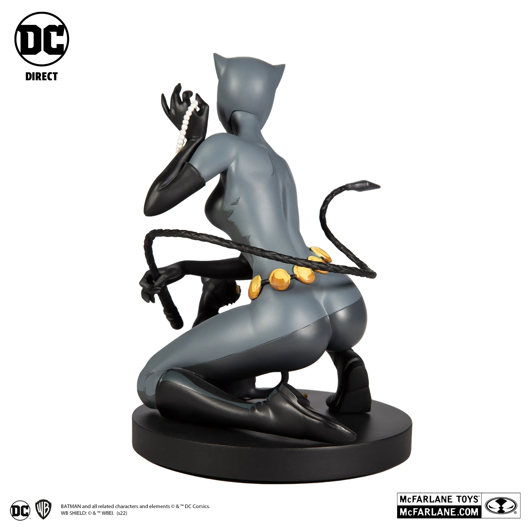 DC Designer Series Catwoman by Stanley "Artgerm" Lau 1:6 Scale Statue (Limited Edition 5,000pcs) - McFarlane Toys