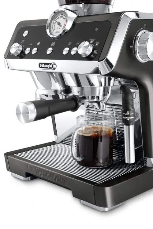 De'Longhi Pump Espresso La Specialista EC9335.BK