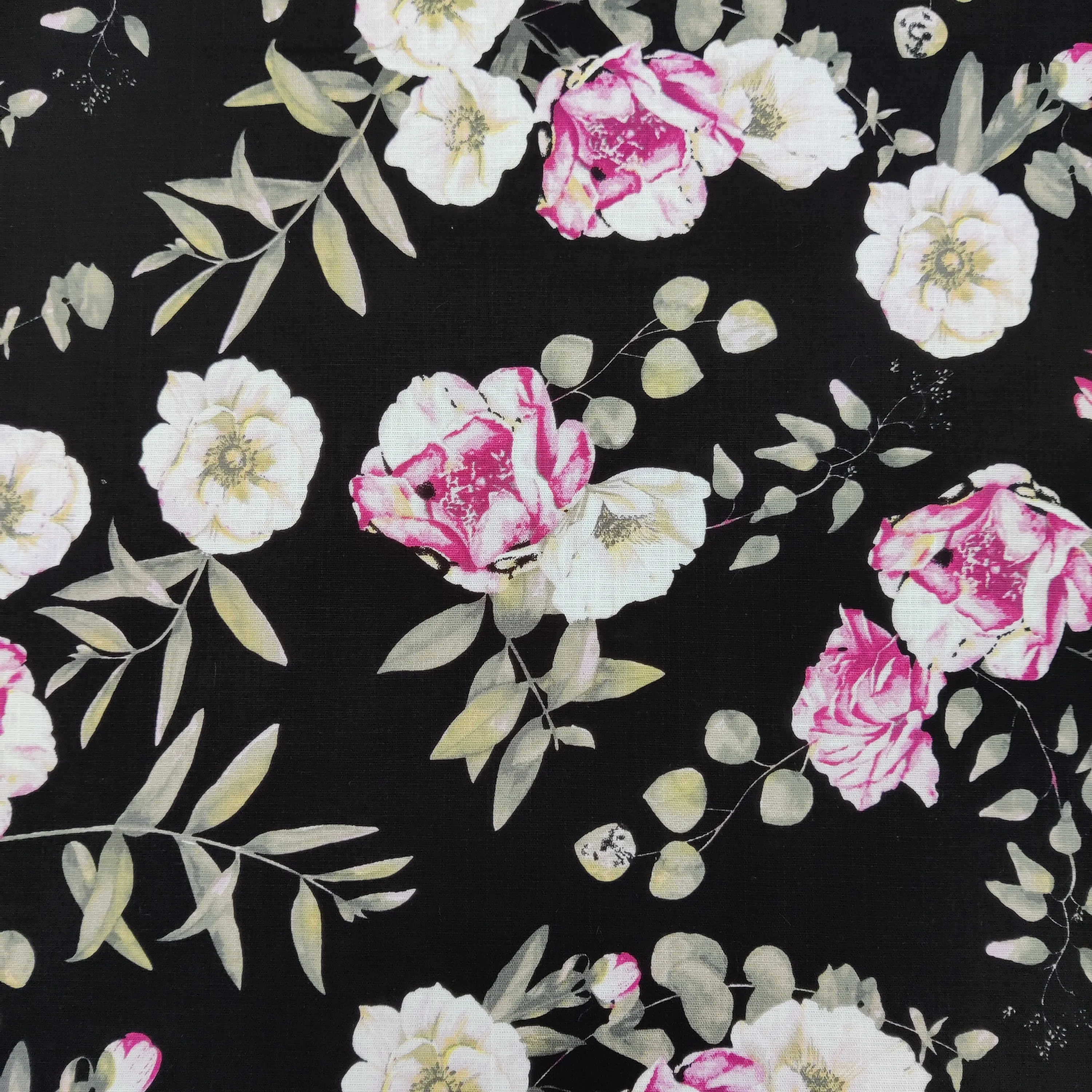 FS740_1 Black Floral