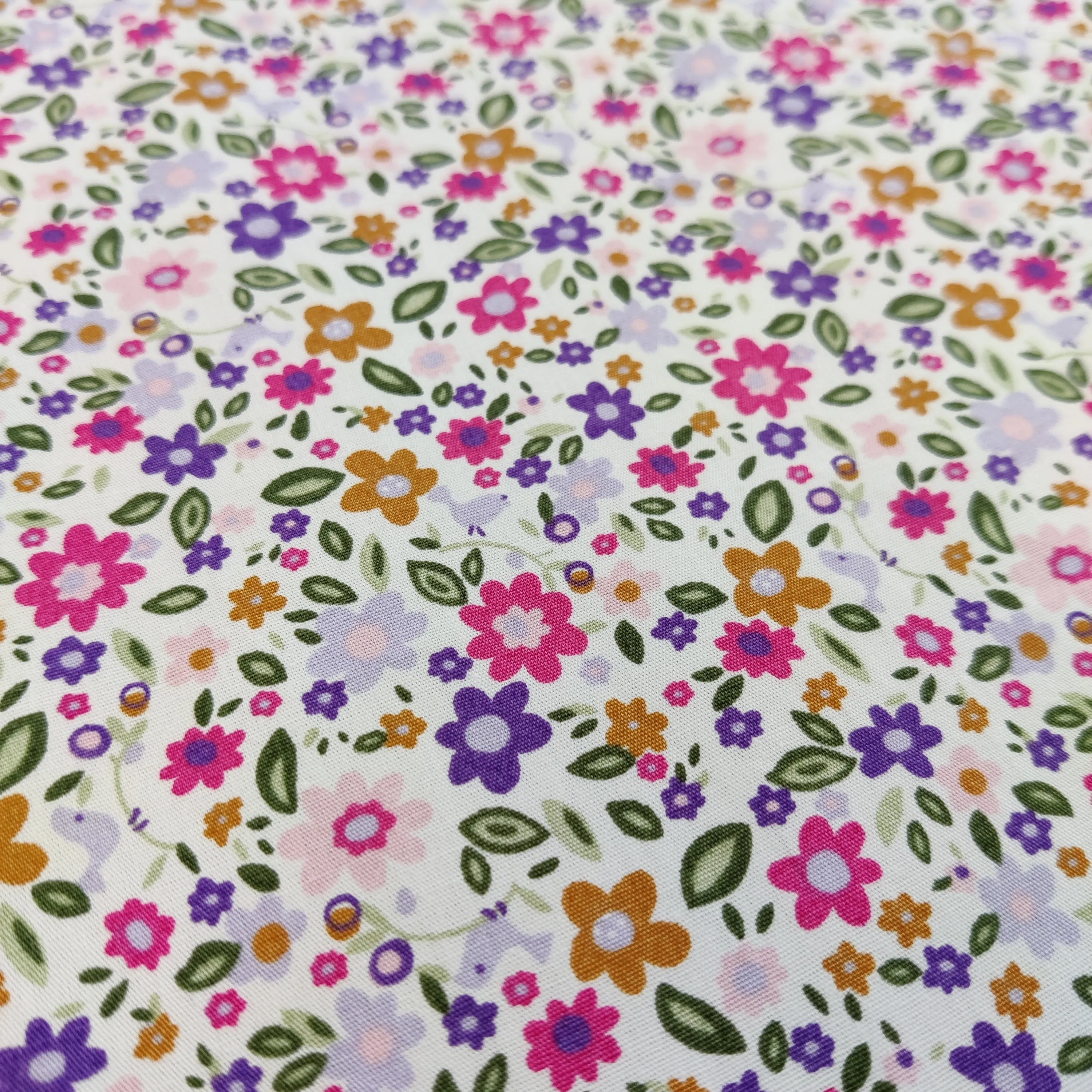 FS853_1 Small Floral Cotton Poplin