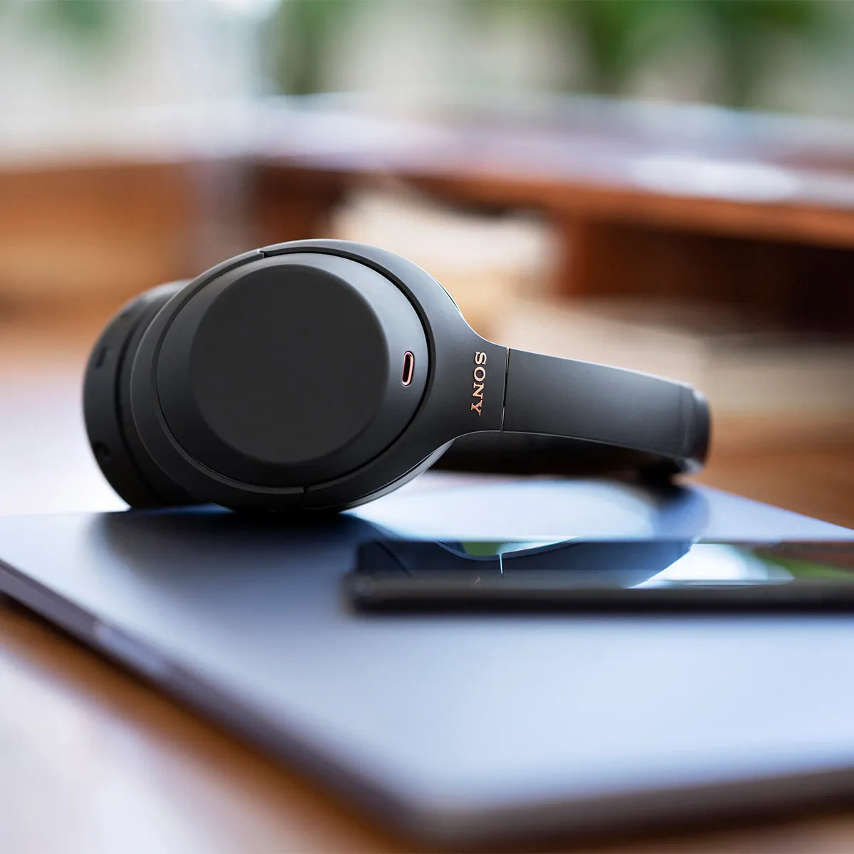 Sony WH-1000XM4 Wireless Noise Cancelling Over-Ear Headphones (Black)